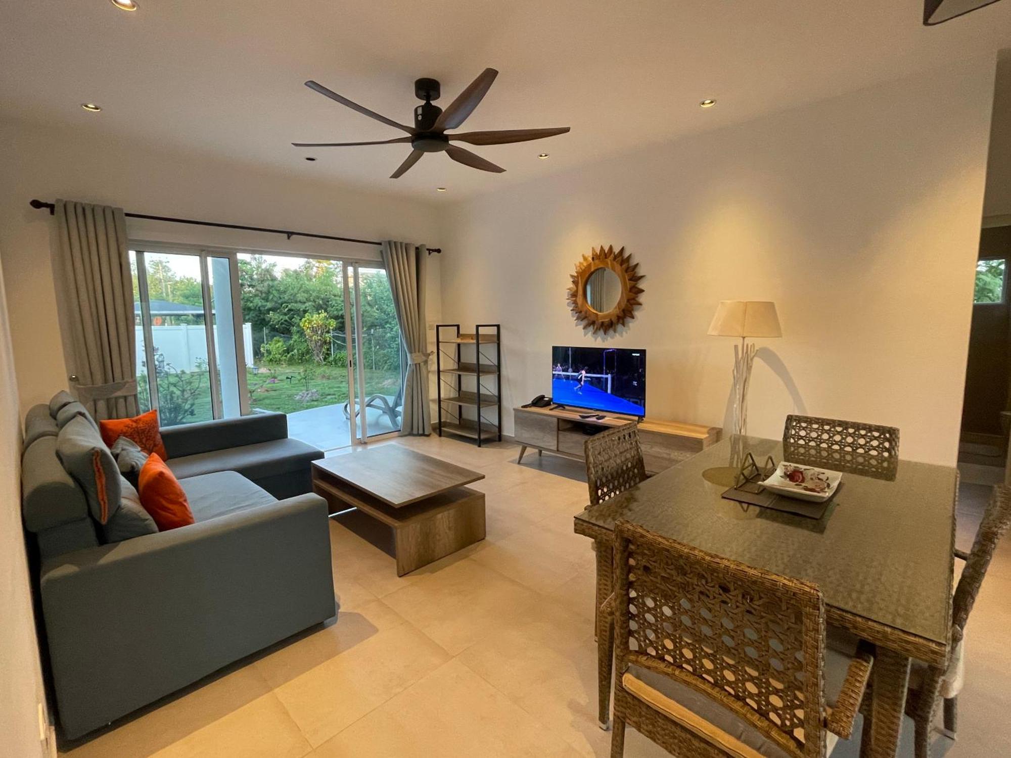 Tropic Villa Annex إدارة آنس الكبرى المظهر الخارجي الصورة